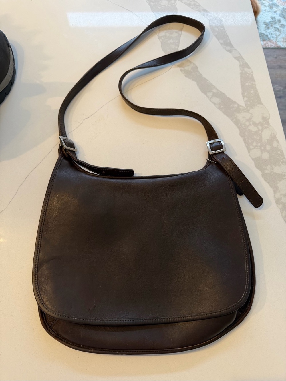 Vintage Coach Brown Leather saddle  Bag Flap Crossbody  Purse